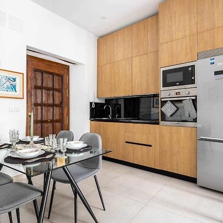 Comfy Away - Apartamento Exclusivo Mercado De Triana Con Balcon Sevilla Exterior foto