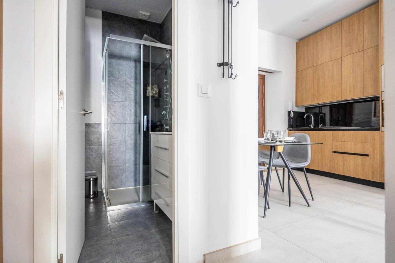 Comfy Away - Apartamento Exclusivo Mercado De Triana Con Balcon Sevilla Exterior foto